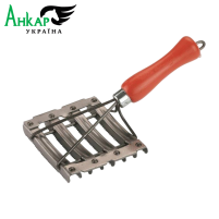 Скребниця металева Kerbl ADLUS 11*12,5 см